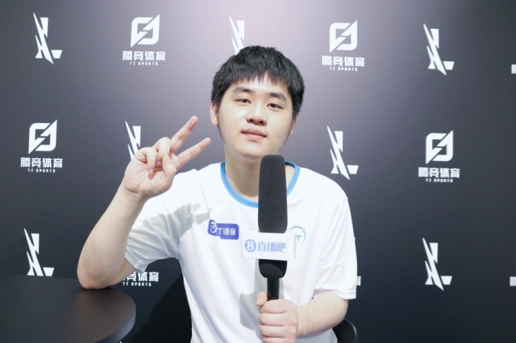 在场上的覆 在场上的覆