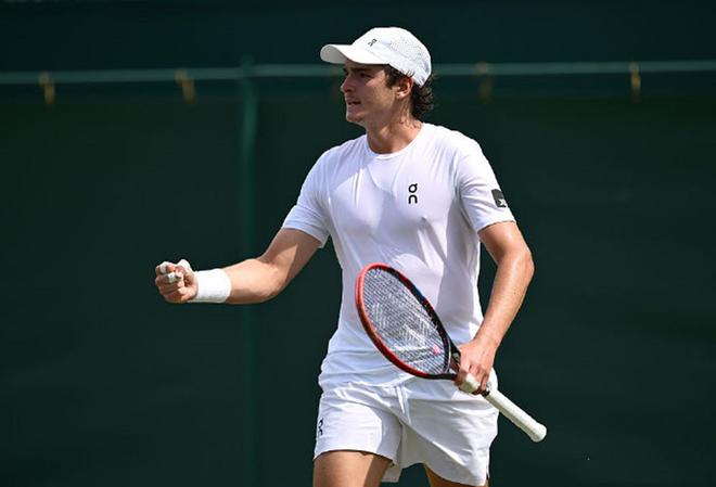 实际行动诠 实际行动诠